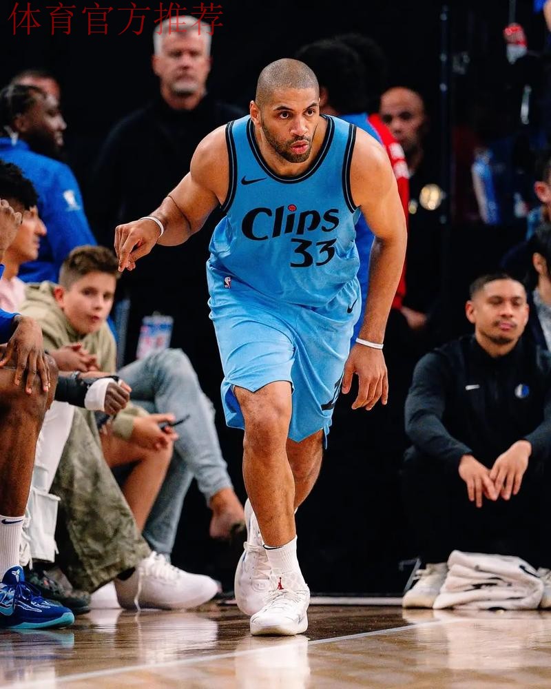 快船官方更新ins:祝尼古拉斯-巴图姆生日快乐! 快船官方更新ins:祝尼古拉斯-巴图姆生日快乐!